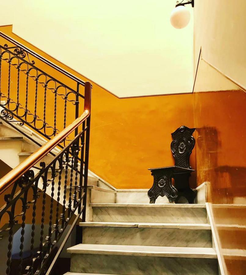 باليرمو B&B Charme Centre-Ville Artistic & Literary Rooms المظهر الخارجي الصورة