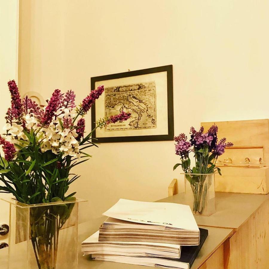 باليرمو B&B Charme Centre-Ville Artistic & Literary Rooms المظهر الخارجي الصورة