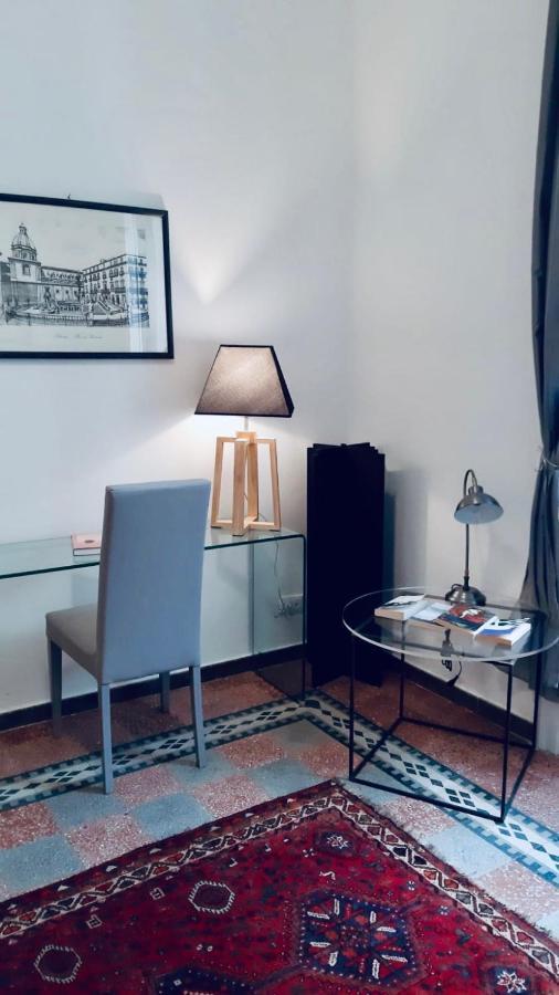 باليرمو B&B Charme Centre-Ville Artistic & Literary Rooms المظهر الخارجي الصورة